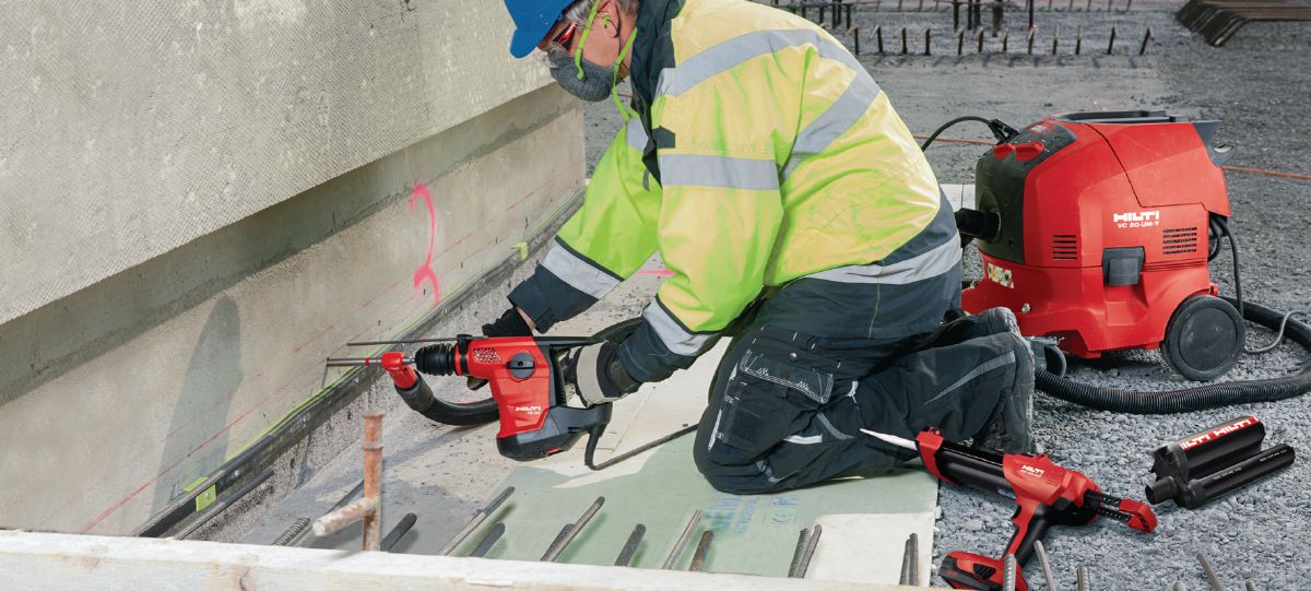 RE100 with Hollow drill bit and Electric dispenser