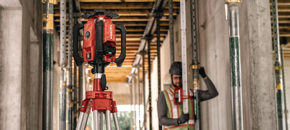 Cropped application picture of the rotating lasers PR 4-22, PR 40-22. Formwork levelling.
